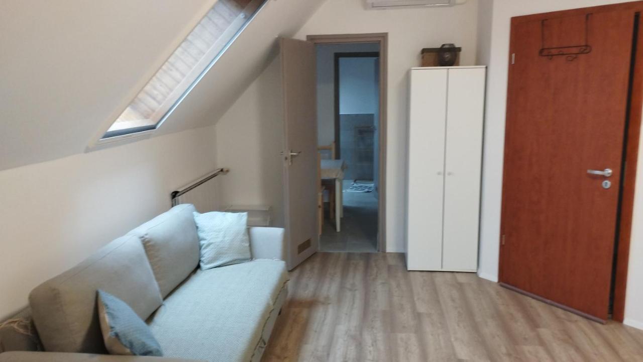 Hotel ReGoRi Ház Balatongyörök Esterno foto